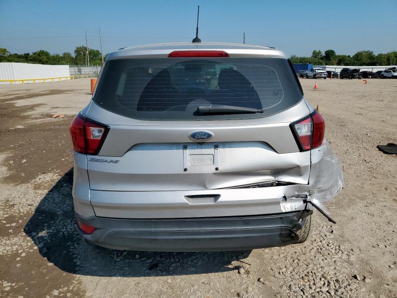 1FMCU0F75KUA18524 - 2019 FORD ESCAPE S 银色 照片 6