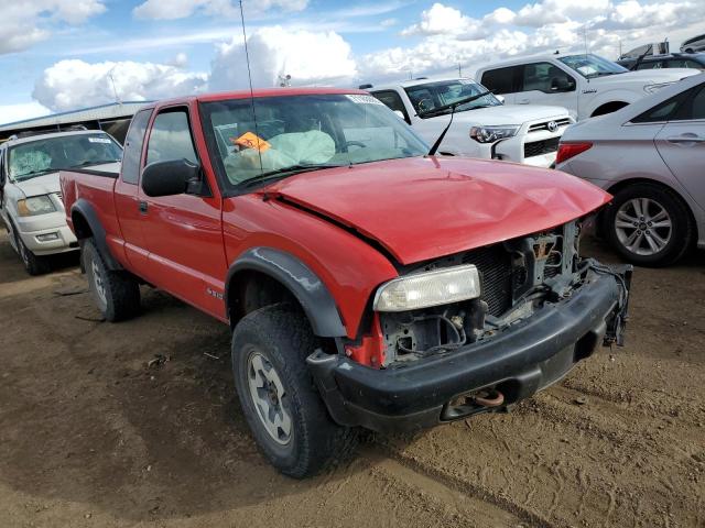 1GCCT19W2Y8292202 - 2000 CHEVROLET S TRUCK S10 RED photo 4