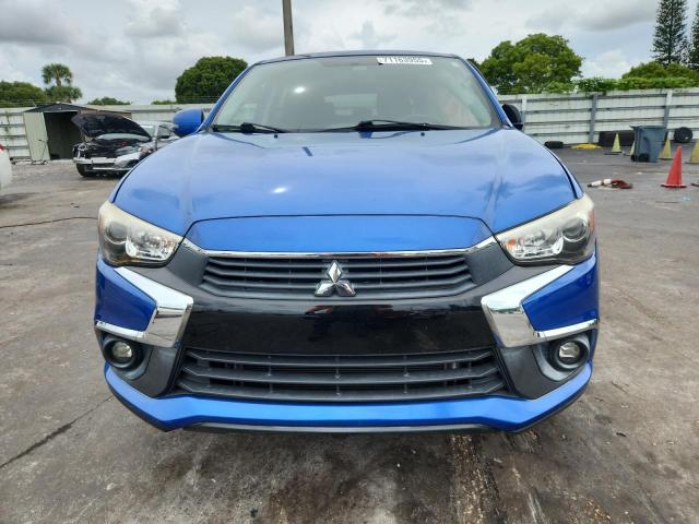 JA4AP3AU4HZ011877 - 2017 MITSUBISHI OUTLANDER ES BLUE photo 5