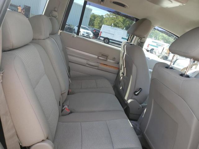 1A8HX58P49F701379 - 2009 CHRYSLER ASPEN LIMITED CREAM photo 10