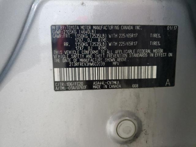 2T3RFREV3HW602039 - 2017 TOYOTA RAV4 XLE SILVER photo 13