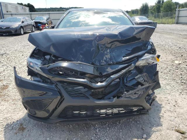 4T1G11AK6RU879233 - 2024 TOYOTA CAMRY SE NIGHT SHADE BLACK photo 5