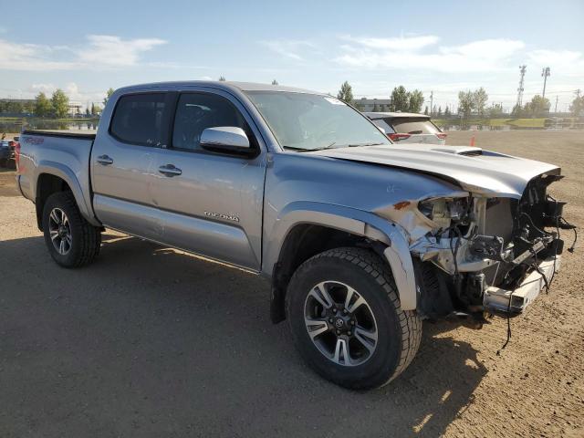 5TFCZ5AN9HX055267 - 2017 TOYOTA TACOMA DOUBLE CAB 银色 照片 4
