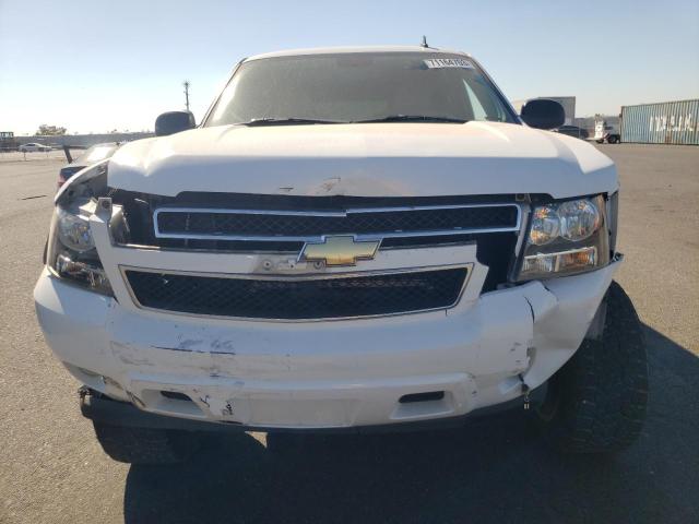 1GNFC16047J200793 - 2007 CHEVROLET SUBURBAN C1500 WHITE photo 5