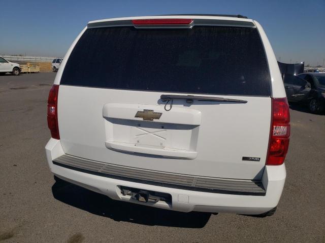 1GNFC16047J200793 - 2007 CHEVROLET SUBURBAN C1500 WHITE photo 6