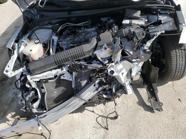 JTDEPRAE5LJ109780 - 2020 TOYOTA COROLLA LE WHITE photo 11