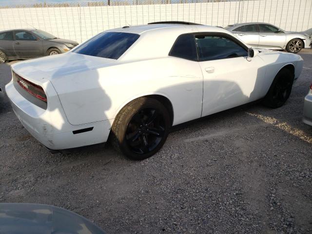 2C3CDYAG6EH233125 - 2014 DODGE CHALLENGER SXT WHITE photo 3