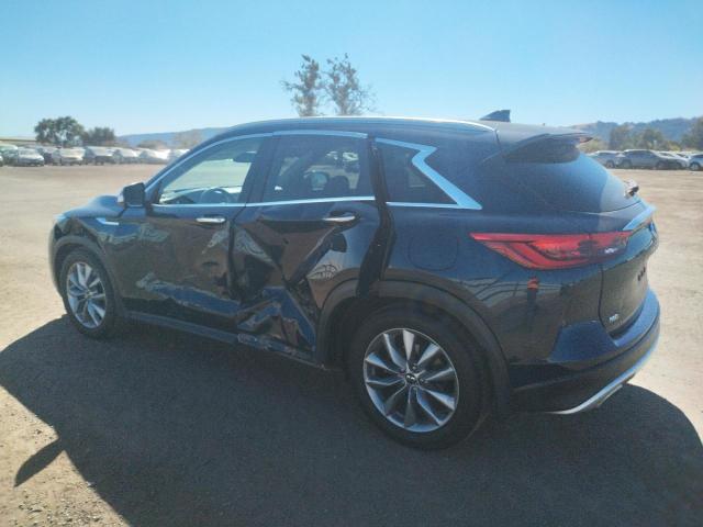 3PCAJ5M32KF137741 - 2019 INFINITI QX50 ESSENTIAL BLUE photo 2