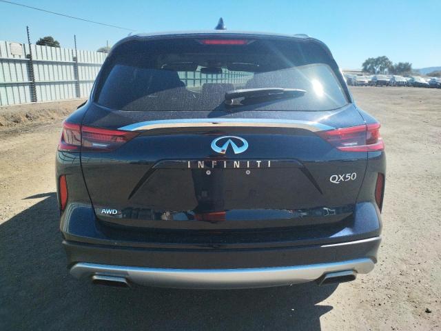 3PCAJ5M32KF137741 - 2019 INFINITI QX50 ESSENTIAL BLUE photo 6