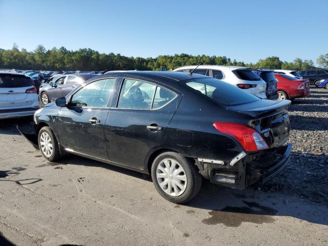 3N1CN7AP7KL803528 - 2019 NISSAN VERSA S Schwarz Foto 2