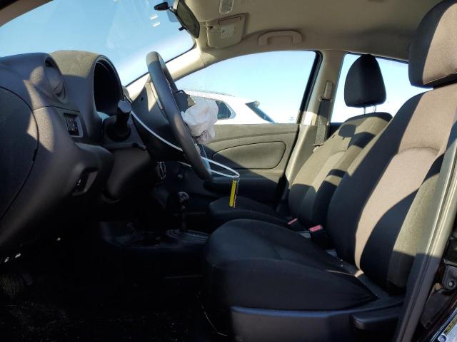 3N1CN7AP7KL803528 - 2019 NISSAN VERSA S Schwarz Foto 7