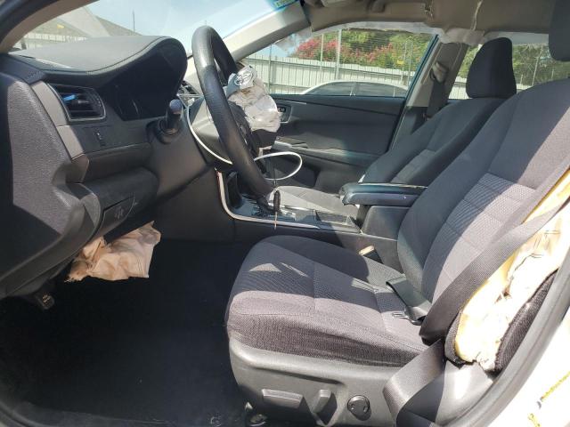 4T1BF1FK1HU624993 - 2017 TOYOTA CAMRY LE 银色 照片 7