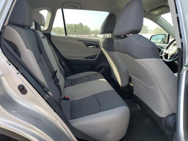 2T3P1RFV0PC334037 - 2023 TOYOTA RAV4 XLE 银色 照片 10