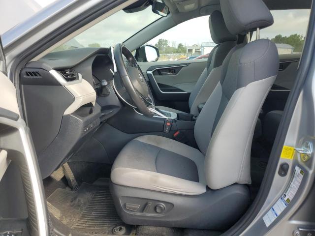 2T3P1RFV0PC334037 - 2023 TOYOTA RAV4 XLE 银色 照片 7