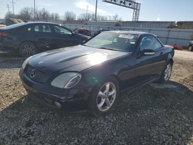 WDBKK65F81F229400 - 2001 MERCEDES-BENZ SLK 320 黑色 照片 2