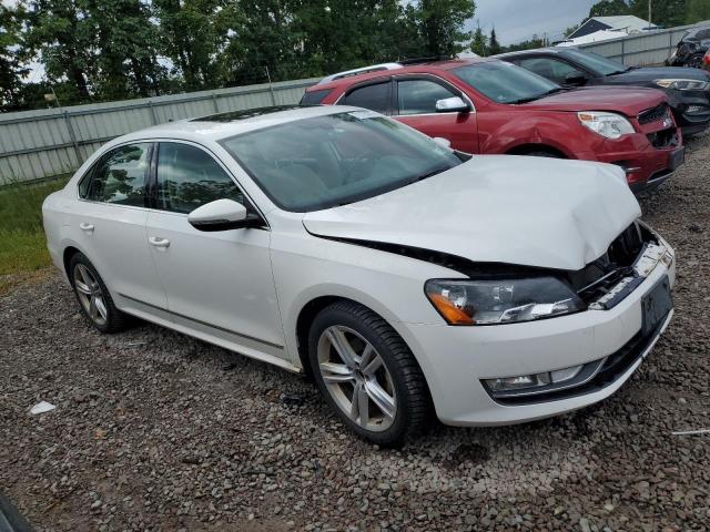 1VWCN7A36CC109997 - 2012 VOLKSWAGEN PASSAT SEL Blanc photo 4