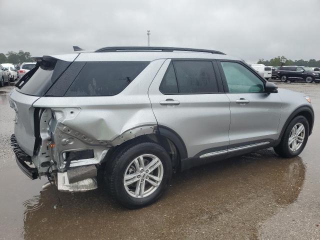 1FMSK7DH2RGA04868 - 2024 FORD EXPLORER XLT SILVER photo 3