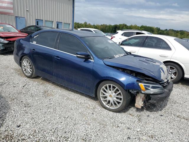 3VW3L7AJ3BM104662 - 2011 VOLKSWAGEN JETTA TDI BLUE photo 4