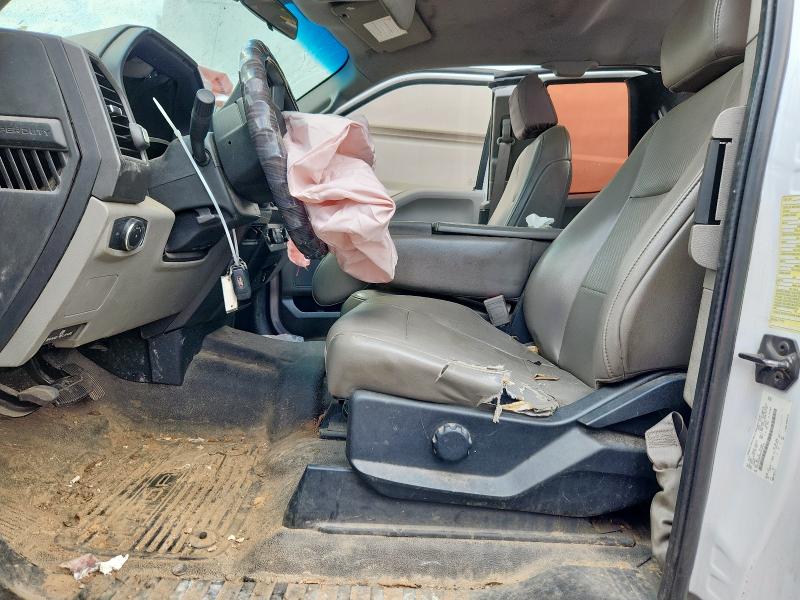 1FD7X2A6XKEE42133 - 2019 FORD F250 SUPER DUTY أبيض صورة 7