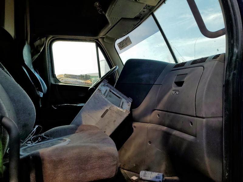 3AKJGLD54GSHG4865 - 2016 FREIGHTLINER CASCADIA 1 Mavi foto 5