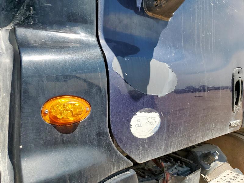 3AKJGLD54GSHG4865 - 2016 FREIGHTLINER CASCADIA 1 Mavi foto 9