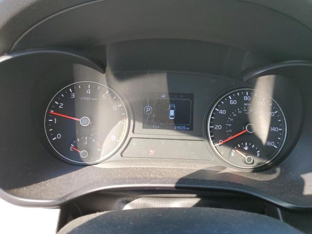 5XXGT4L32JG253260 - 2018 KIA OPTIMA LX 白色 照片 9