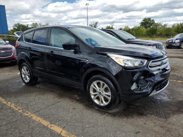 1FMCU9GD9KUA52779 - 2019 FORD ESCAPE SE BLACK photo 4