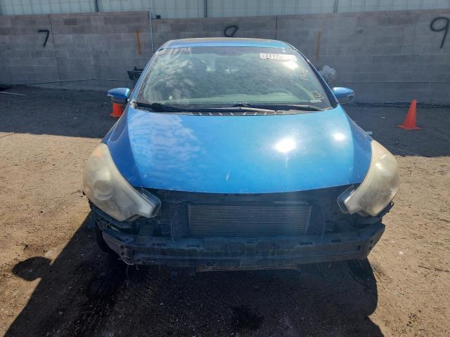 KNAFZ4A87F5355512 - 2015 KIA FORTE EX BLUE photo 5