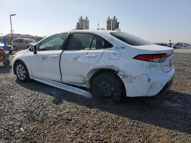 JTDBCMFE6R3049564 - 2024 TOYOTA COROLLA LE WHITE photo 2