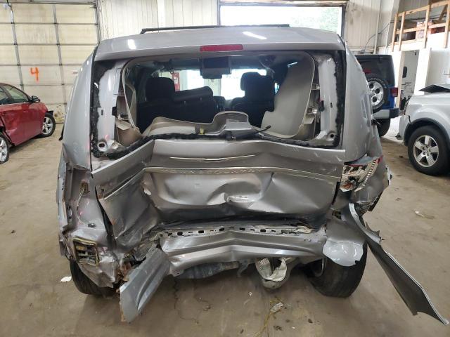 2C4RC1BG3FR628695 - 2015 CHRYSLER TOWN & COU TOURING ვერცხლისფერი ფოტო 6