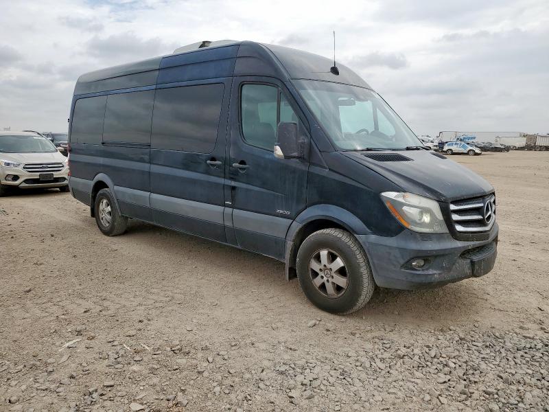 WDZPE8CD7GP198834 - 2016 MERCEDES-BENZ SPRINTER 2500 黑色 照片 4