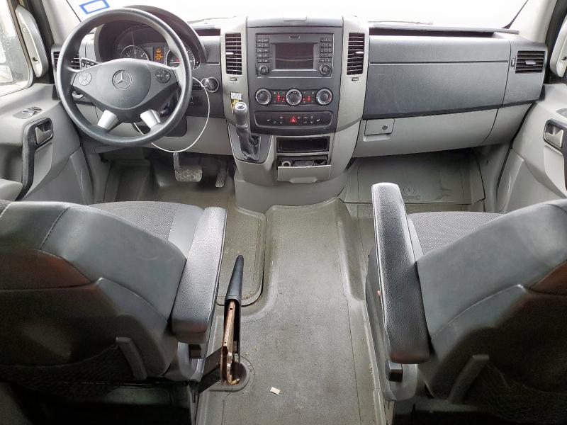 WDZPE8CD7GP198834 - 2016 MERCEDES-BENZ SPRINTER 2500 黑色 照片 8