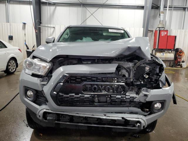 3TYCZ5AN3MT012595 - 2021 TOYOTA TACOMA DOUBLE CAB GRAY photo 5