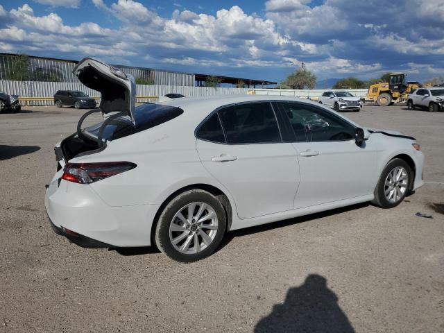 4T1C11AK0PU152102 - 2023 TOYOTA CAMRY LE WHITE photo 3