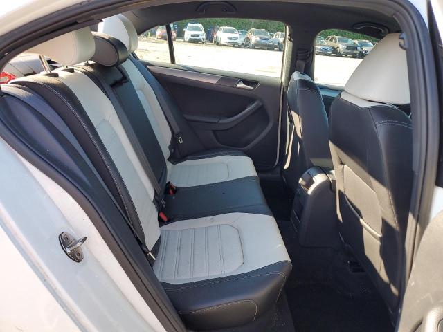 3VWD17AJ5GM302421 - 2016 VOLKSWAGEN JETTA SPORT WHITE photo 10