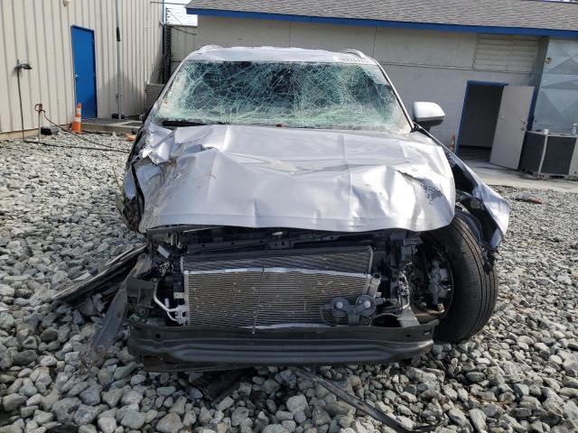 1V2HE2CA4RC232647 - 2024 VOLKSWAGEN ATLAS CROS SE SILVER photo 5