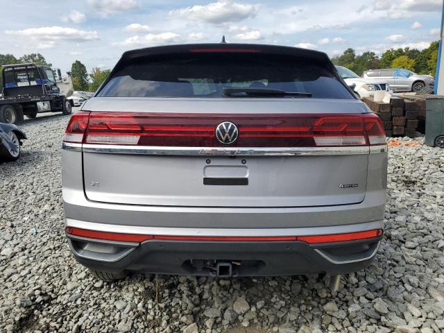 1V2HE2CA4RC232647 - 2024 VOLKSWAGEN ATLAS CROS SE SILVER photo 6