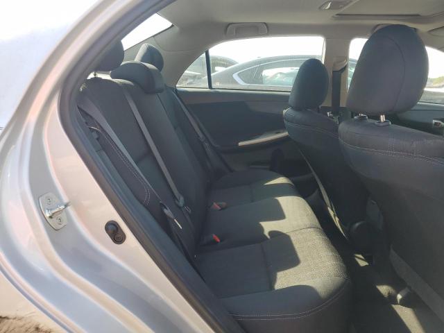 5YFBU4EE0CP055874 - 2012 TOYOTA COROLLA BASE Gümüş foto 10