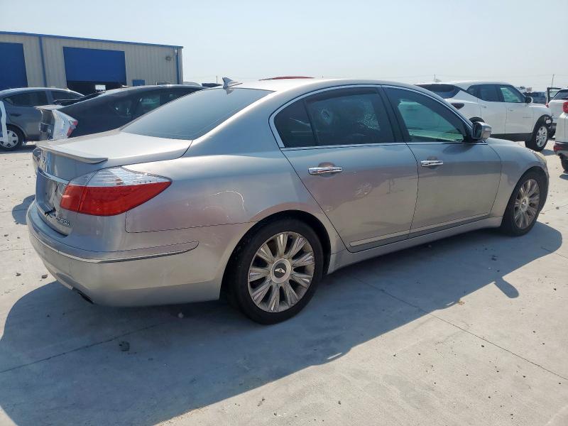 KMHGC46E09U046719 - 2009 HYUNDAI GENESIS 3.8L 银色 照片 3