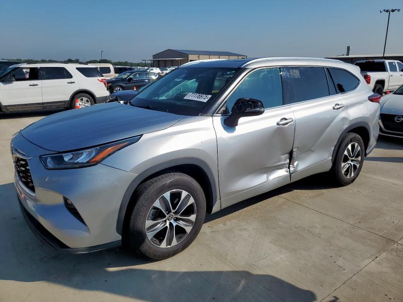 2020 TOYOTA HIGHLANDER XLE, 
