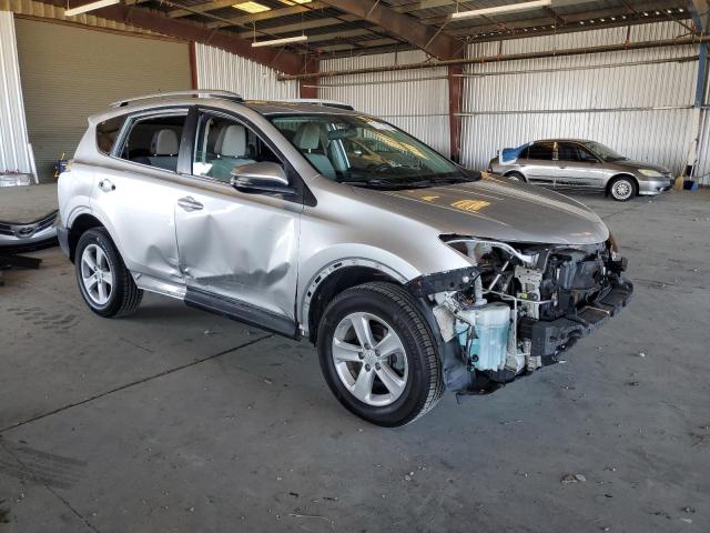 2T3RFREV3EW165798 - 2014 TOYOTA RAV4 XLE SILVER photo 4
