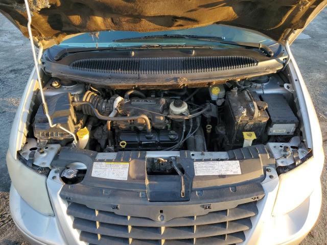 2A4GP44R66R905068 - 2006 CHRYSLER TOWN & COU LX SILVER photo 12