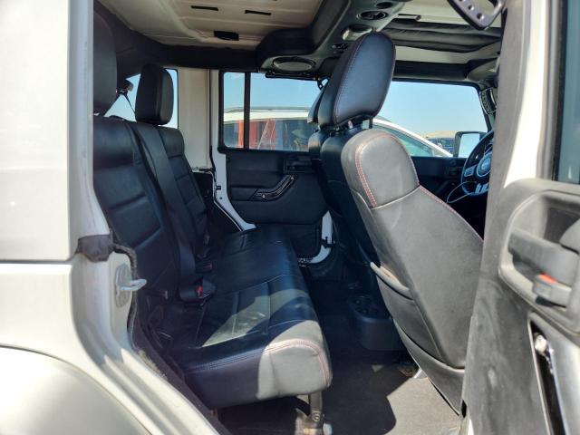 1C4BJWEG9CL271267 - 2012 JEEP WRANGLER U SAHARA WHITE photo 10