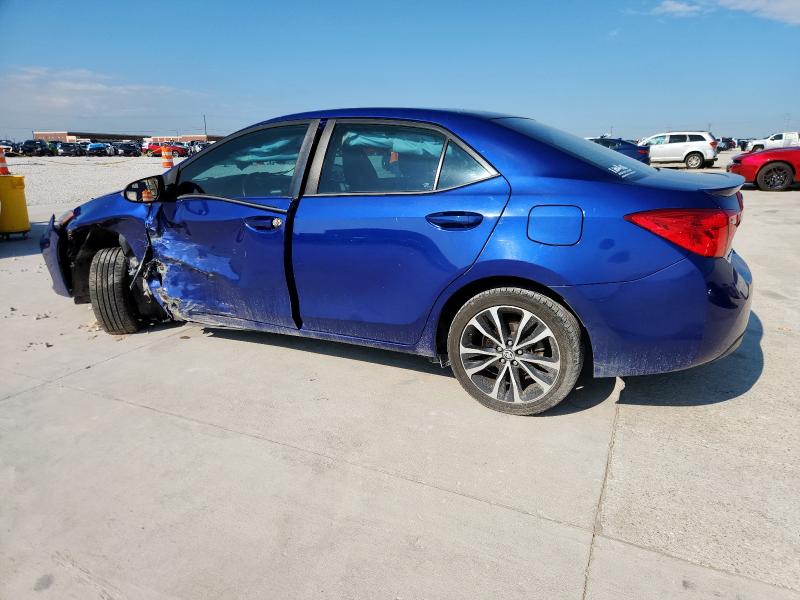 5YFBURHE8JP772741 - 2018 TOYOTA COROLLA L BLUE photo 2