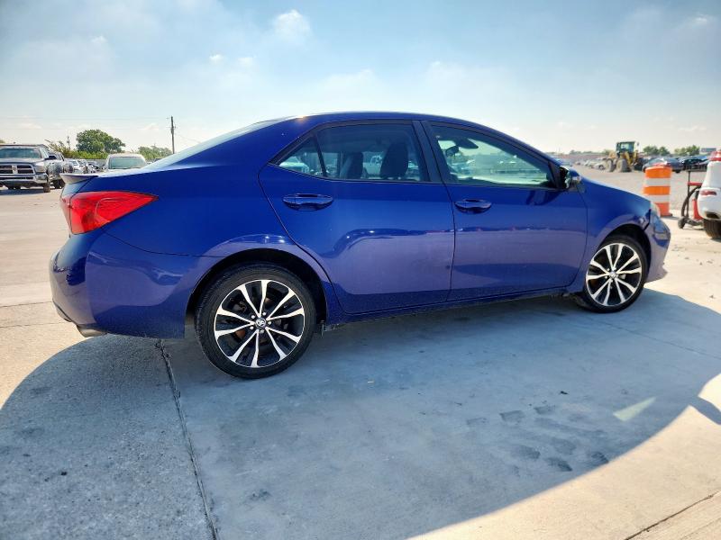 5YFBURHE8JP772741 - 2018 TOYOTA COROLLA L BLUE photo 3