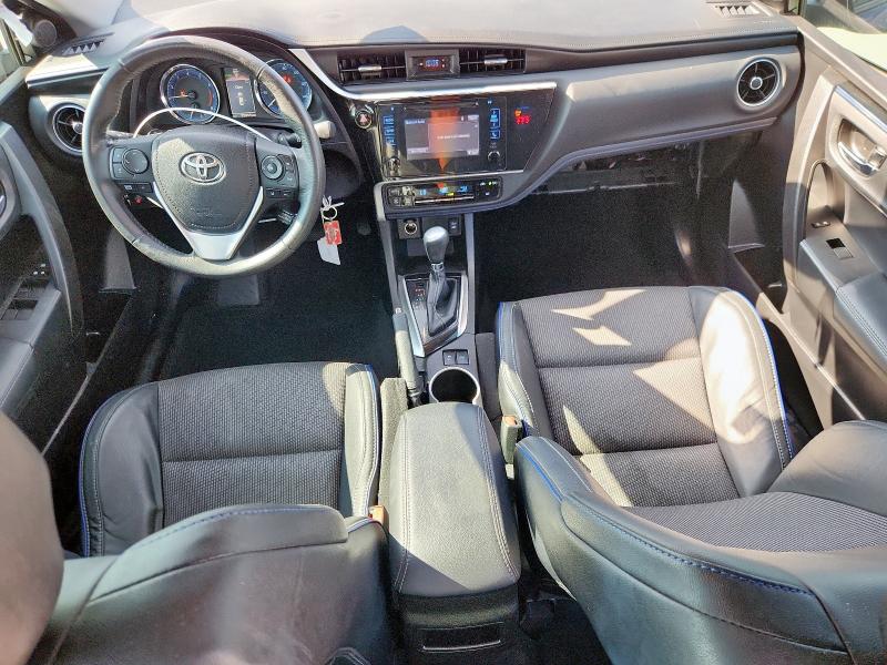 5YFBURHE8JP772741 - 2018 TOYOTA COROLLA L BLUE photo 8
