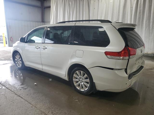 5TDDK3DC1BS011543 - 2011 TOYOTA SIENNA XLE 白色 照片 2