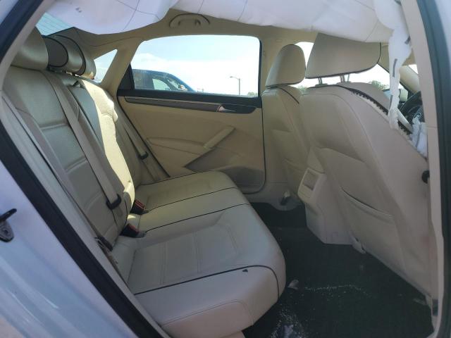 1VWDT7A36HC001655 - 2017 VOLKSWAGEN PASSAT R-LINE 白色 照片 10