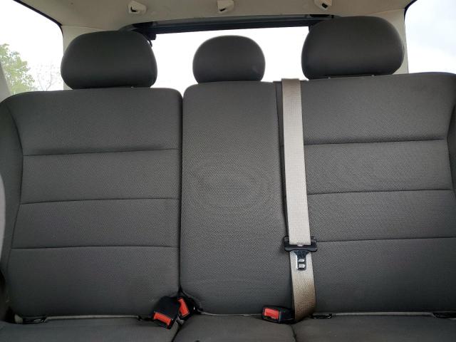 1FMCU03709KD08888 - 2009 FORD ESCAPE XLT SILVER photo 10