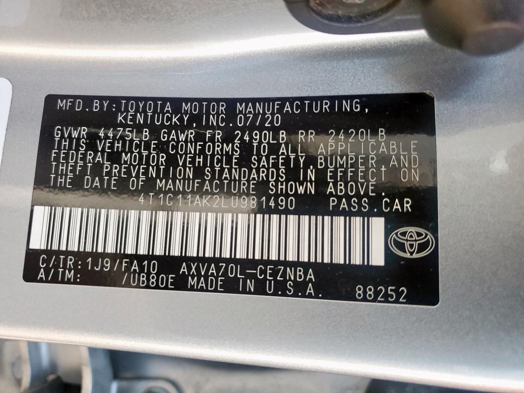 4T1C11AK2LU981490 - 2020 TOYOTA CAMRY LE SILVER photo 12